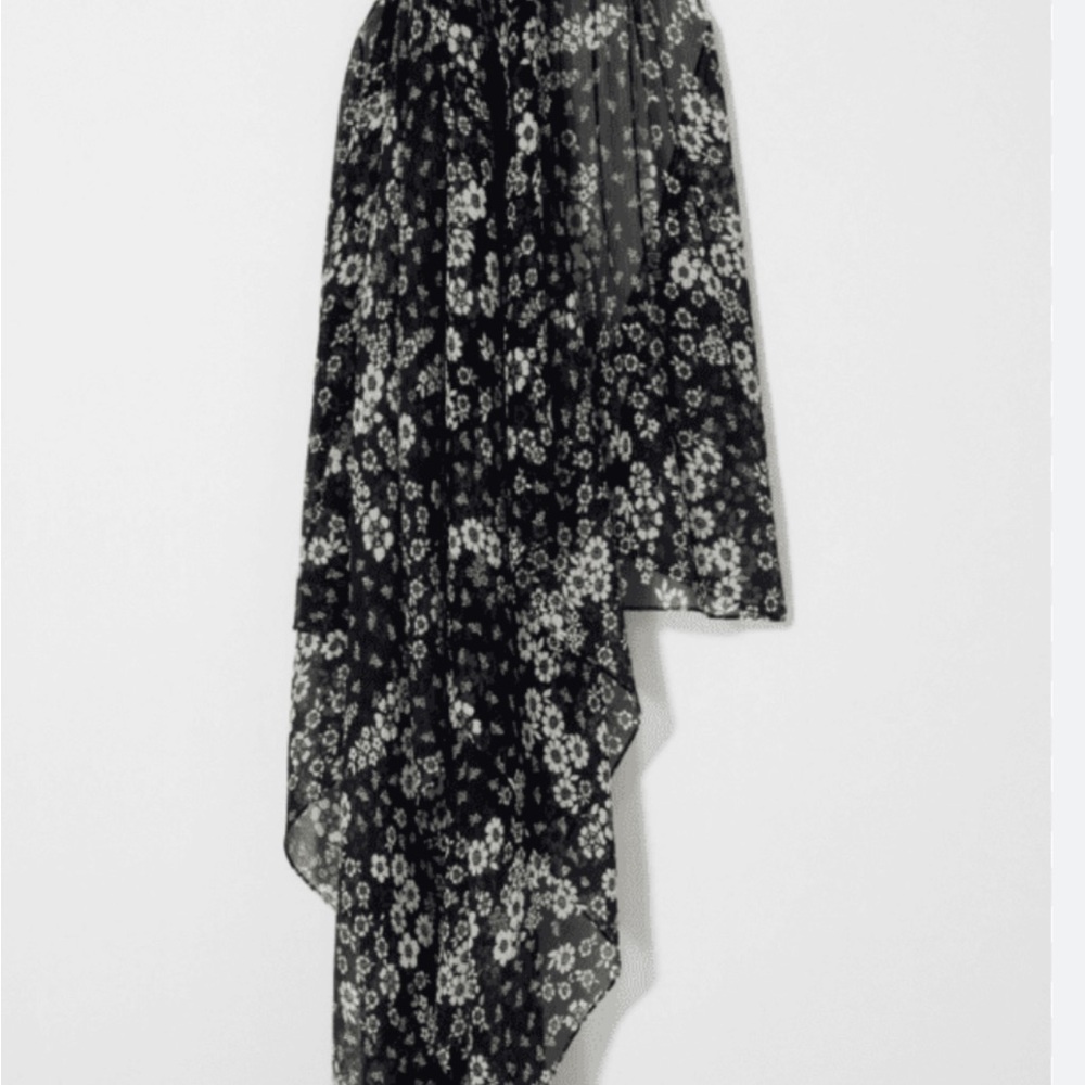 Kate Moss X Zara Black Floral Halter Scarf Top - Picture 2 of 5